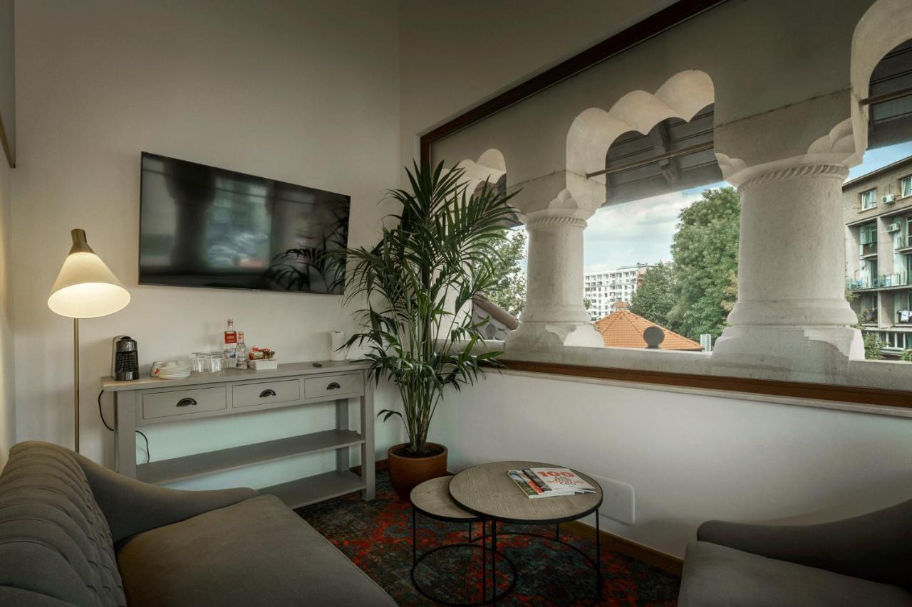Hotel La Boheme à Bucarest Extérieur photo