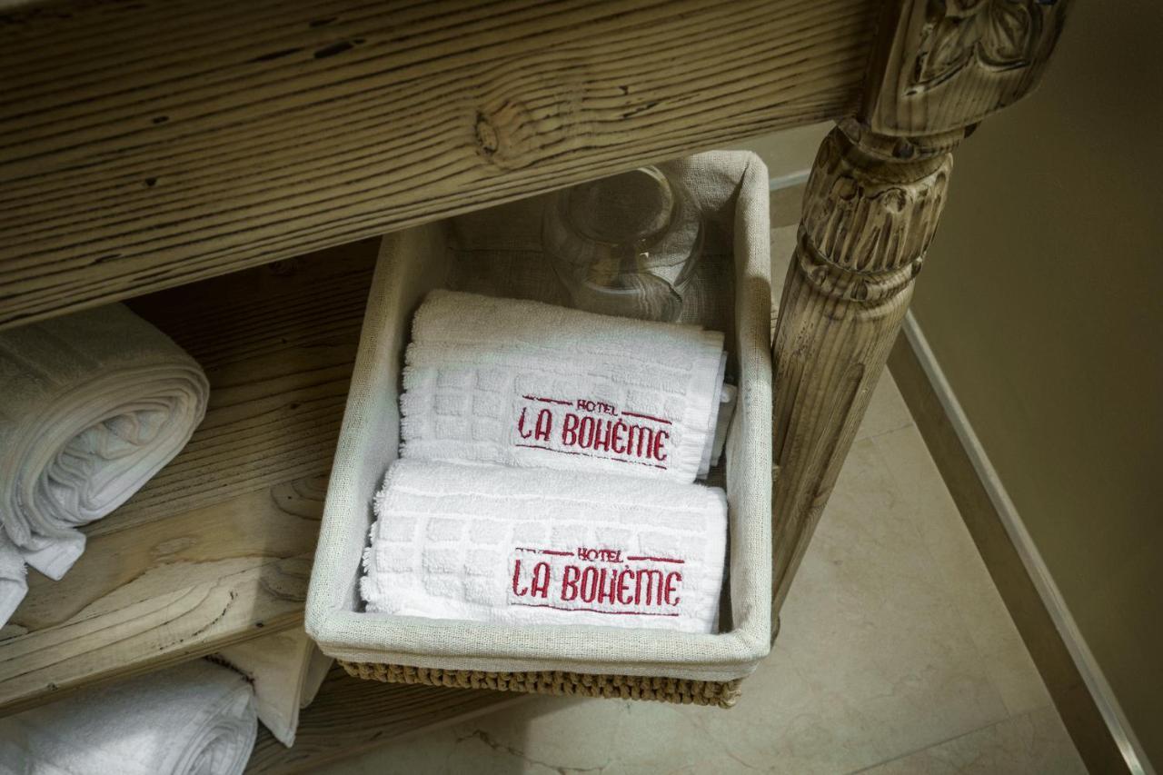 Hotel La Boheme à Bucarest Extérieur photo