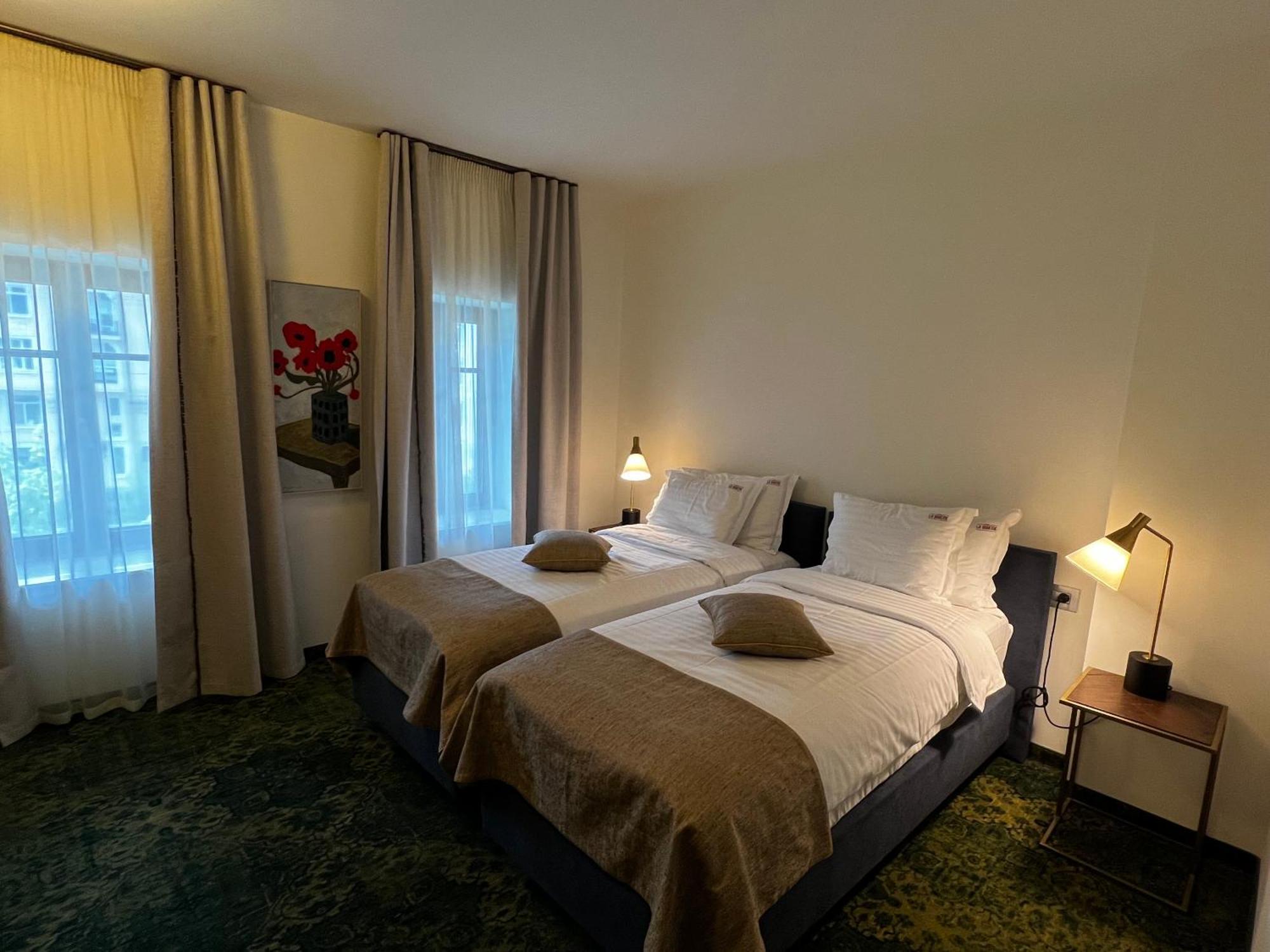 Hotel La Boheme à Bucarest Extérieur photo